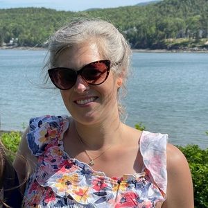 Meet your Posher, Sara